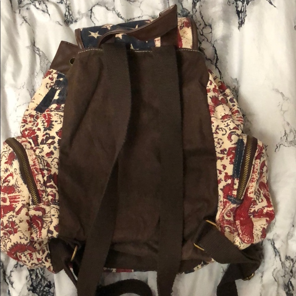Backpack - Picture 2 of 2